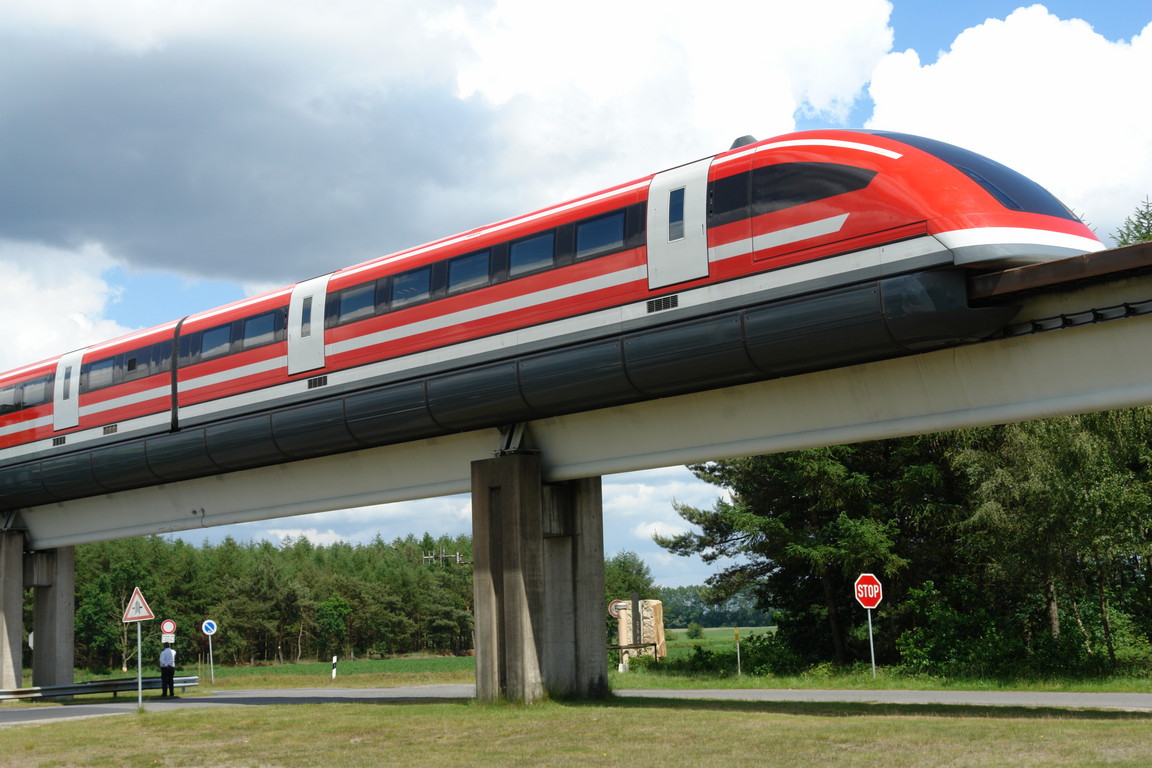 Transrapid 09 Magnetschwebebahn auf der Versuchsanlage Emsland in Deutschland